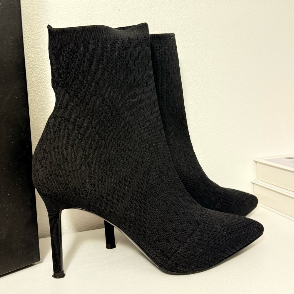 Elegant Black Women's Ankle Boots